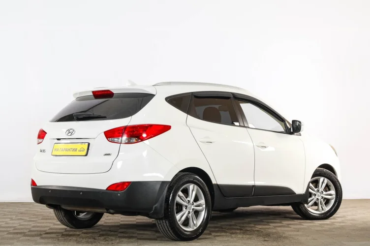 Hyundai ix35 6 из 6