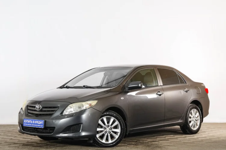 Toyota Corolla 3 из 6
