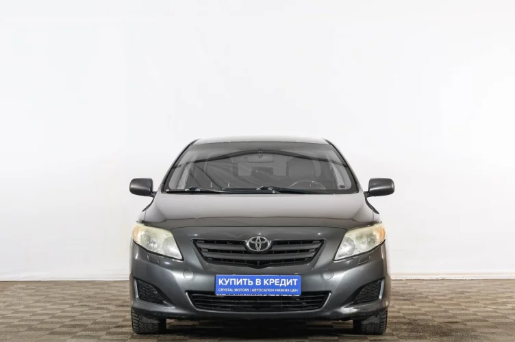Toyota Corolla 2 из 6