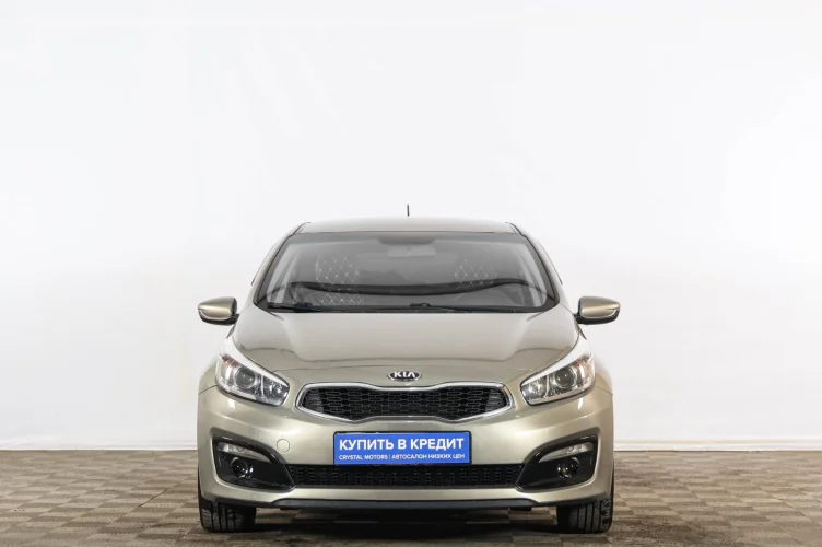 KIA cee'd 2 из 6