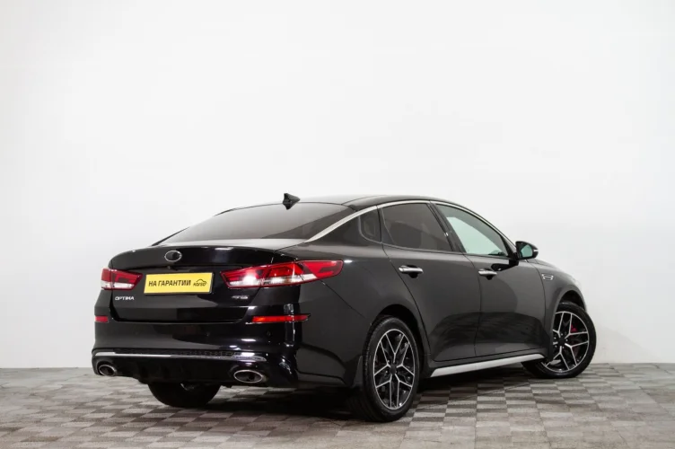 KIA Optima 4 из 6