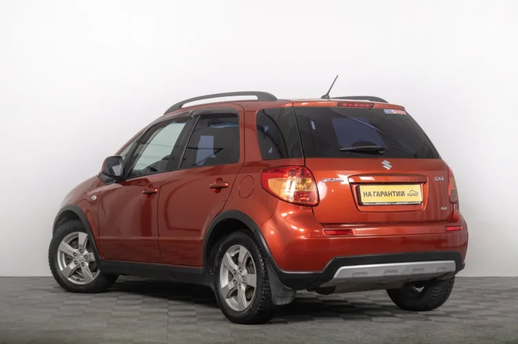 Suzuki SX4 5 из 6