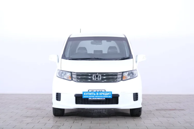 Honda Freed 2 из 6