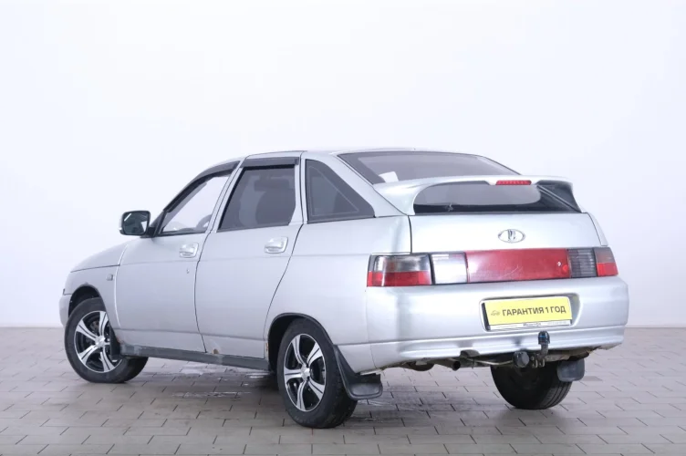 ВАЗ (LADA) 2112 4 из 6