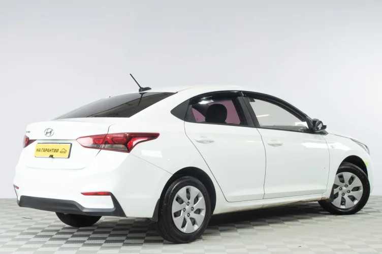 Hyundai Solaris 6 из 6
