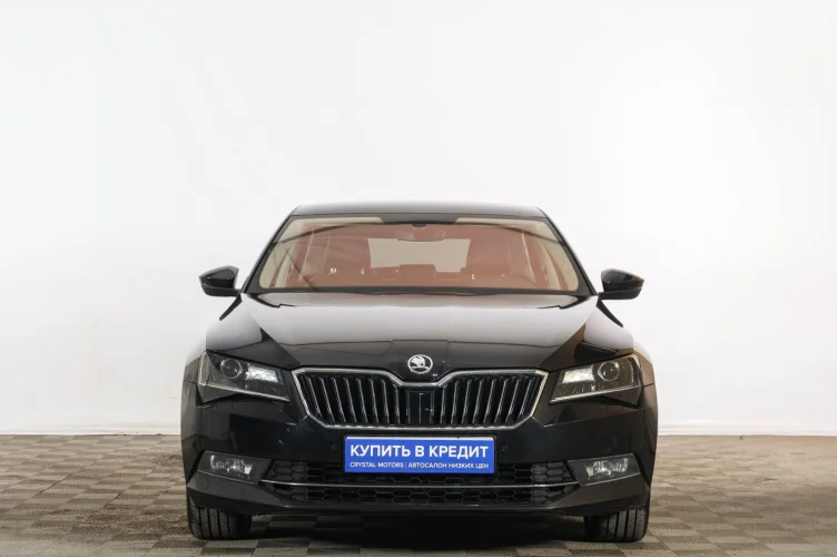 Skoda Superb 2 из 6