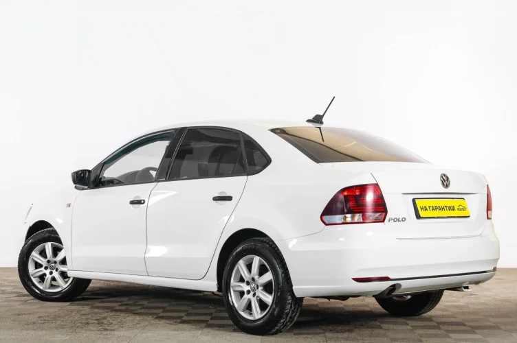 Volkswagen Polo 4 из 6