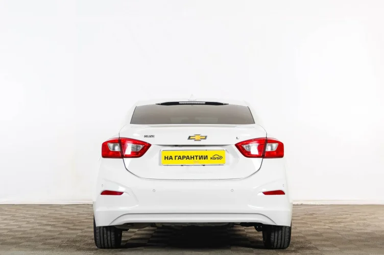 Chevrolet Cruze 5 из 6