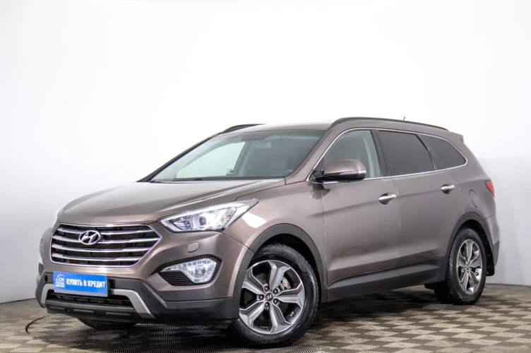 Hyundai Grand Santa Fe 3 из 6