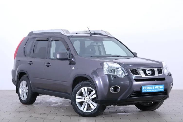 Nissan X-Trail 1 из 6
