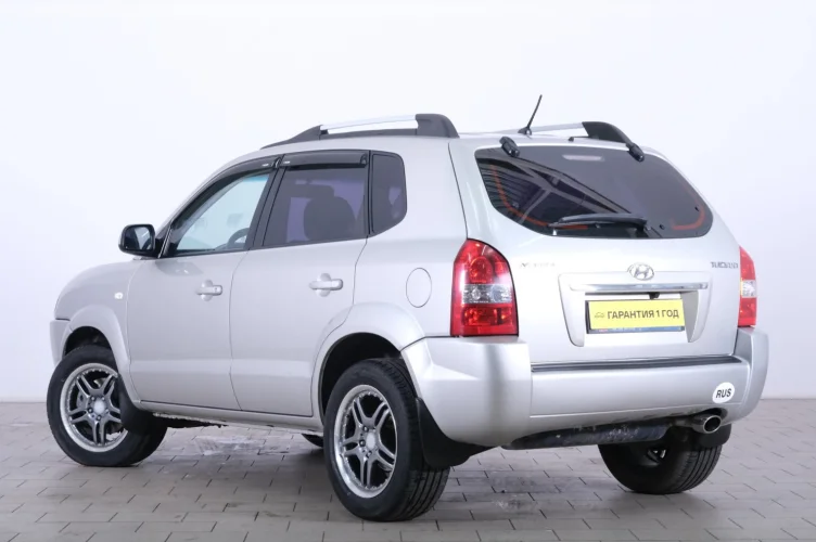 Hyundai Tucson 4 из 6