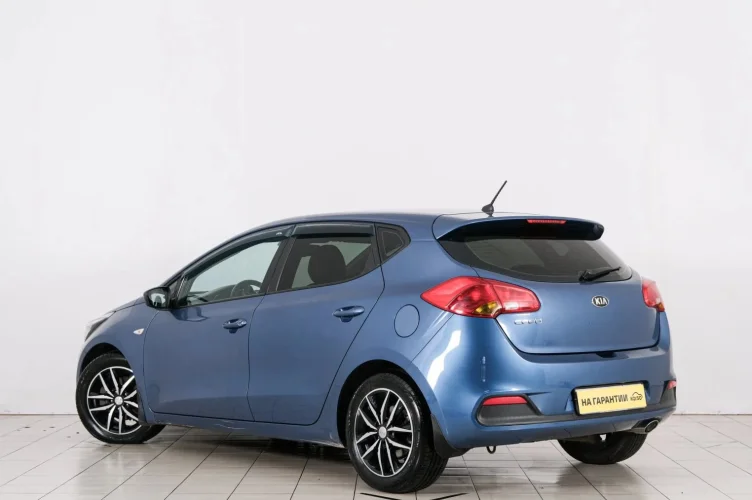KIA cee'd 4 из 6