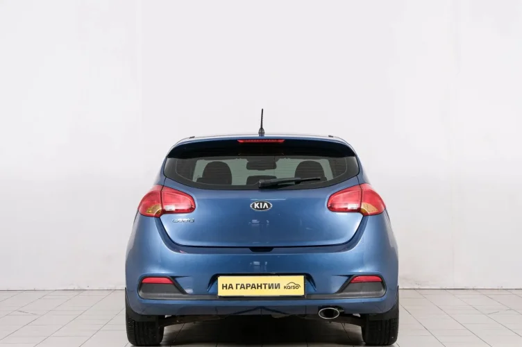 KIA cee'd 5 из 6