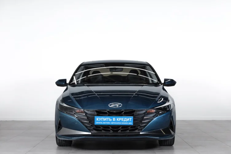 Hyundai Elantra 2 из 6