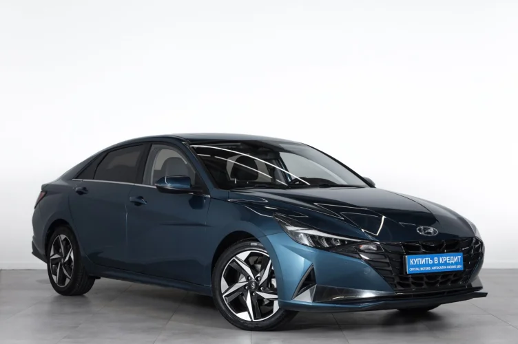 Hyundai Elantra 1 из 6