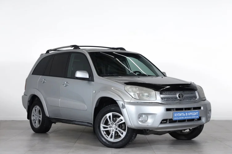 Toyota RAV4 1 из 6
