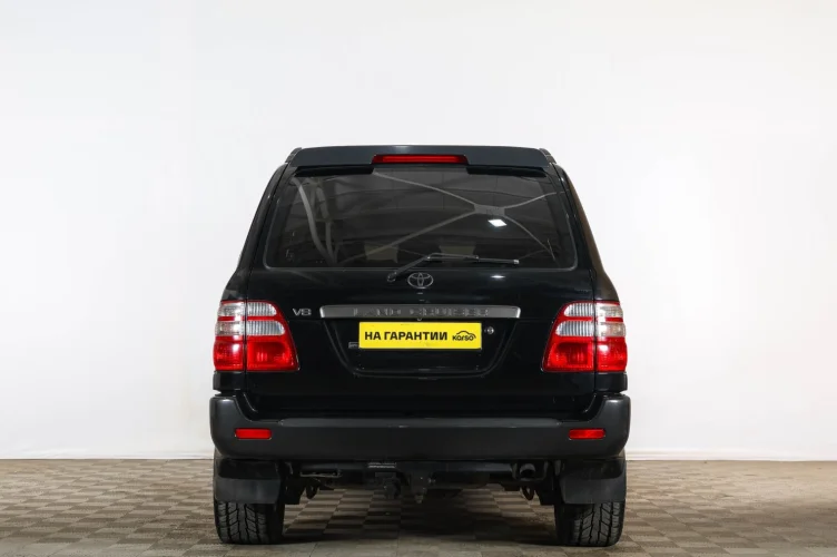 Toyota Land Cruiser 5 из 6