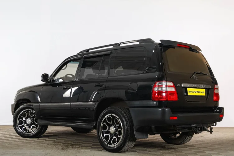 Toyota Land Cruiser 4 из 6