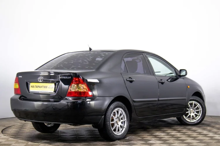 Toyota Corolla 6 из 6