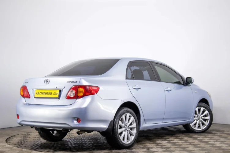 Toyota Corolla 6 из 6