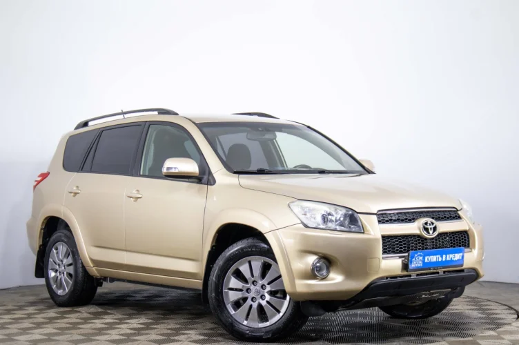 Toyota RAV4 1 из 6