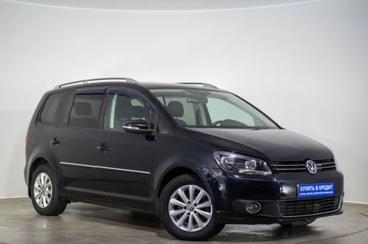 Volkswagen Touran 1 из 6