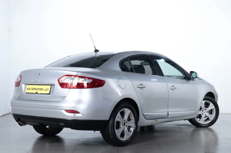 Renault Fluence 6 из 6