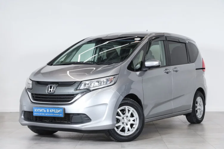 Honda Freed 3 из 6