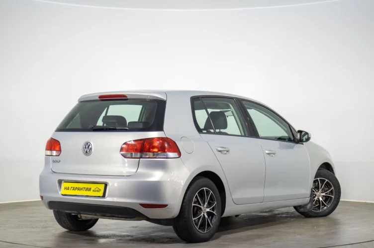 Volkswagen Golf 4 из 6