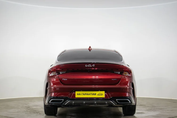 KIA K5 5 из 6