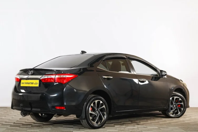 Toyota Corolla 6 из 6