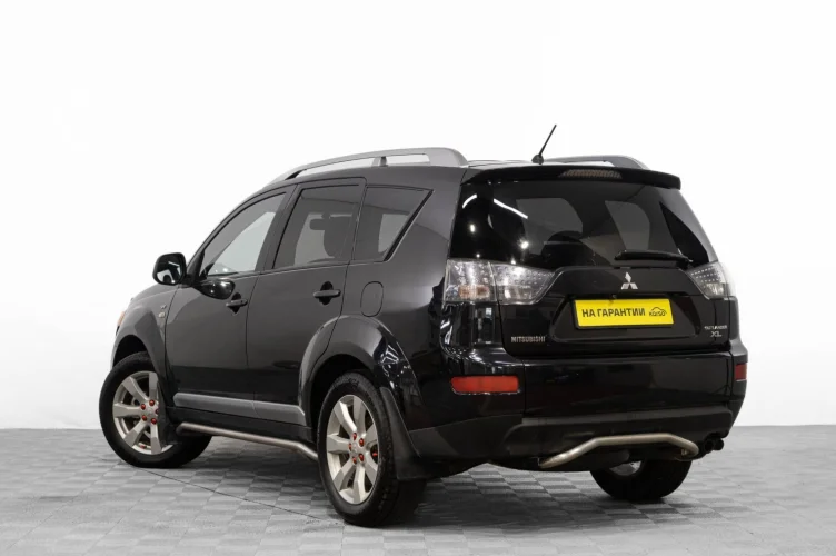 Mitsubishi Outlander 6 из 6