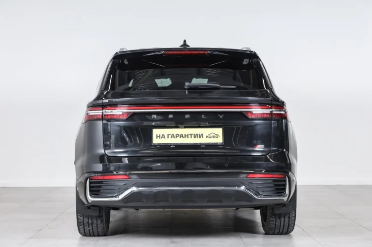 Geely Monjaro 5 из 6