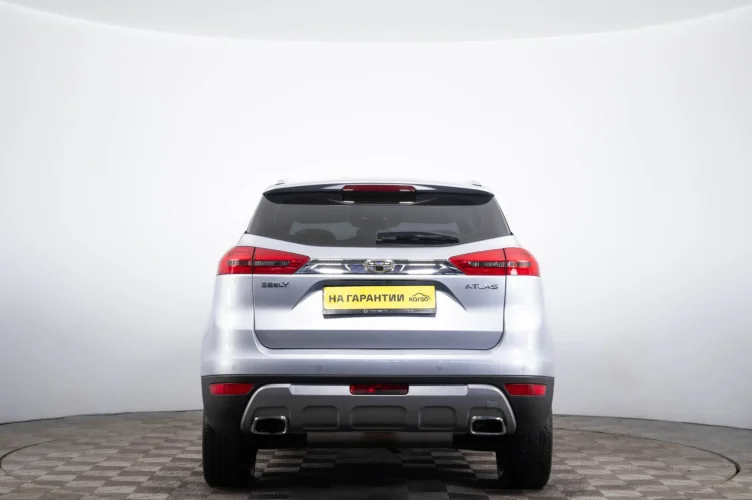 Geely Atlas 5 из 6