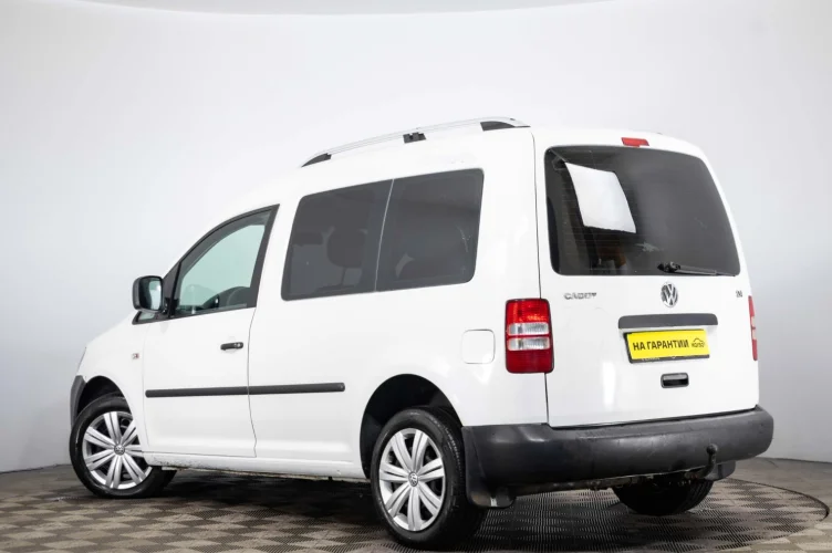 Volkswagen Caddy 4 из 6