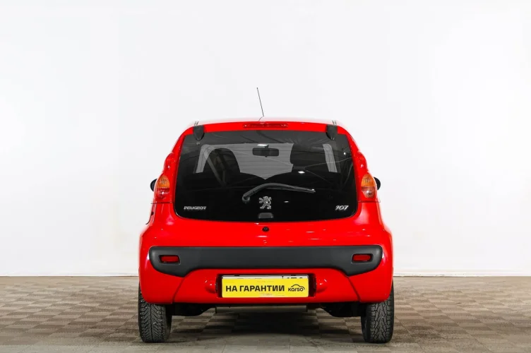 Peugeot 107 5 из 6