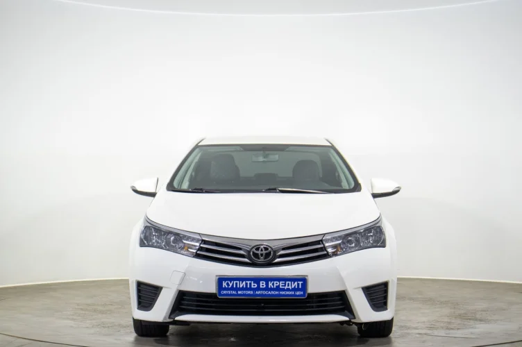 Toyota Corolla 2 из 6
