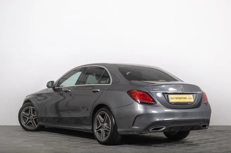 Mercedes-Benz C-класс 5 из 6