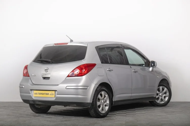 Nissan Tiida 6 из 6