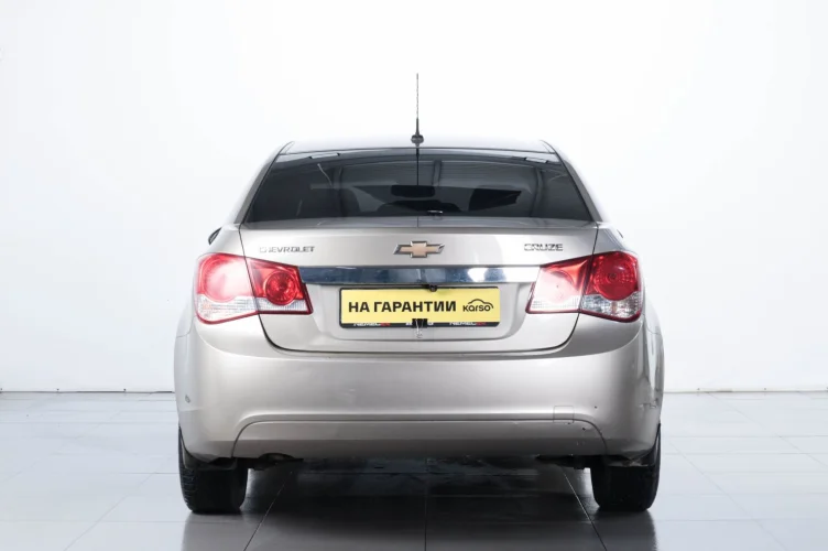 Chevrolet Cruze 5 из 6