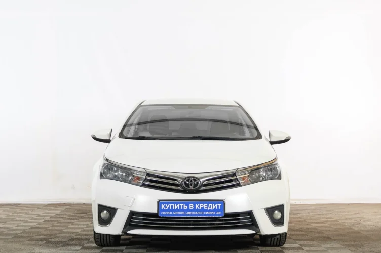 Toyota Corolla 2 из 6