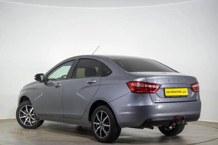 ВАЗ (LADA) Vesta 6 из 6