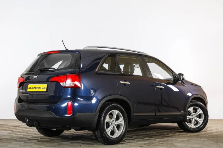 KIA Sorento 6 из 6