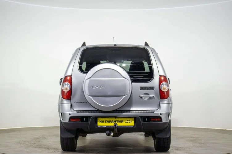 Chevrolet Niva 5 из 6