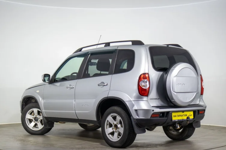 Chevrolet Niva 6 из 6