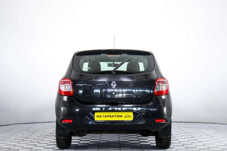 Renault Sandero 5 из 6