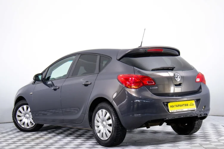 Opel Astra 4 из 6