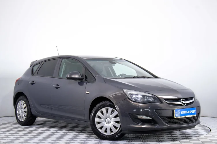 Opel Astra 1 из 6