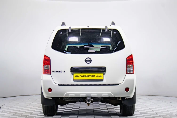 Nissan Pathfinder 5 из 6