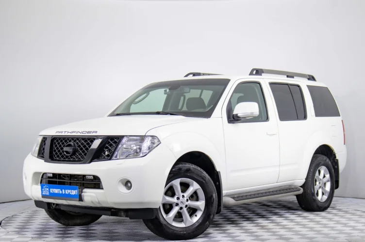 Nissan Pathfinder 3 из 6